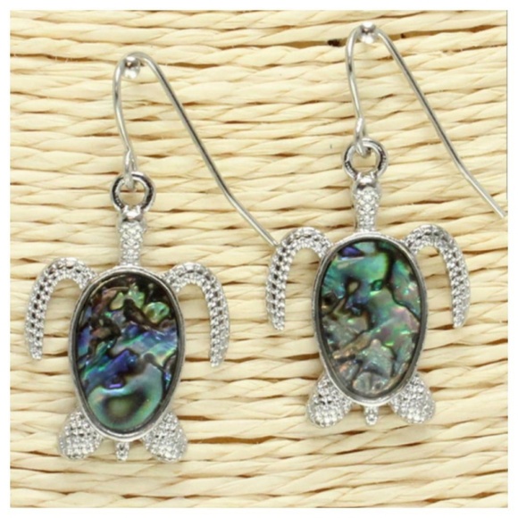 Silver/Abalone Turtle Earring - Picture 2 of 3
